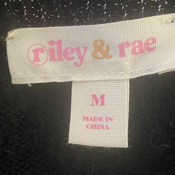 $80 Riley & Rae Women's Black Sequin Star Long-Sleeve Crewneck Sweater Medium - Picture 10 of 13